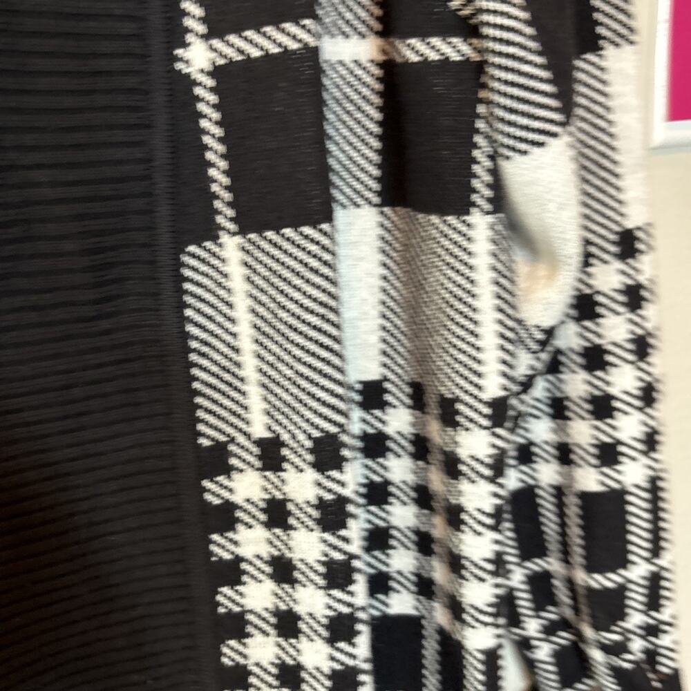 Isaac Mizrahi Live Black and White Plaid Open Long Sleeve Sweater Cardigan L - Picture 5 of 10